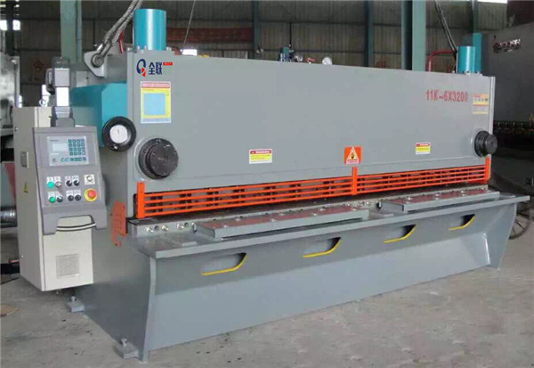 西(xī)安液壓閘式剪(jiǎn)闆機 西安液壓(ya)閘式剪闆機