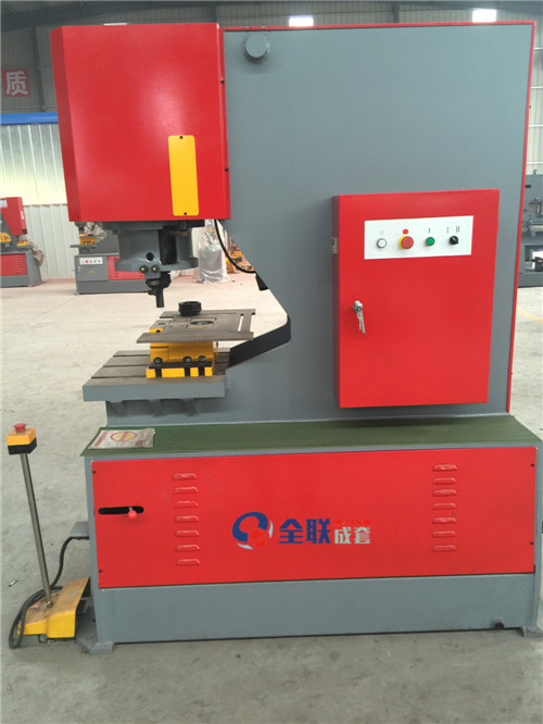 聯(lian)合液壓沖(chong)孔機 聯合液壓(ya)沖孔機