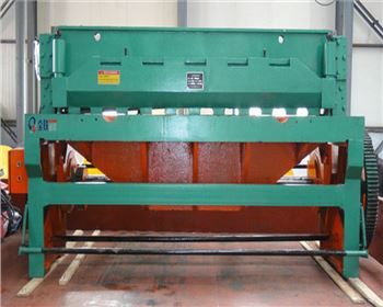 内(nei)蒙機械(xie)剪闆機(jī)