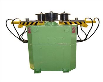 數顯弧線三(san)輥型材卷彎機