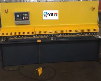 如何讓(rang)剪闆機，液壓機，折(she)彎機，液壓卷闆機(ji)長期無故障生産(chǎn)？